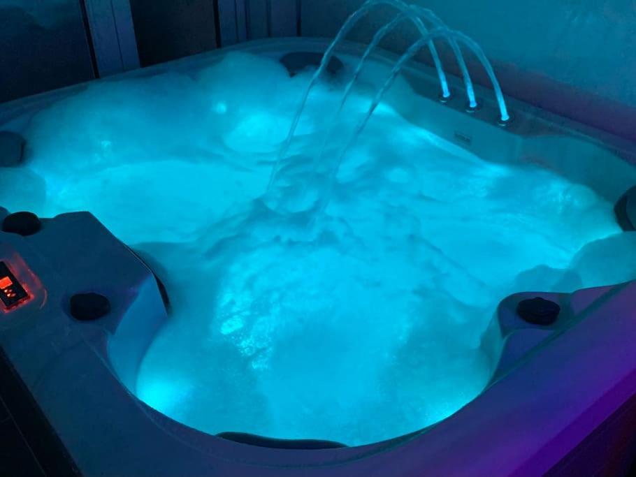 Perfect Couple Retreat To Unwind&Relax With Hottub Lejlighed Peacehaven Eksteriør billede